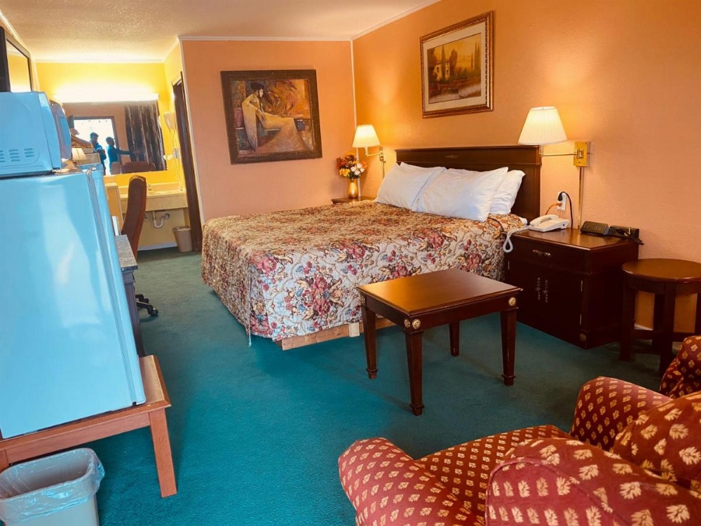 Room image 2